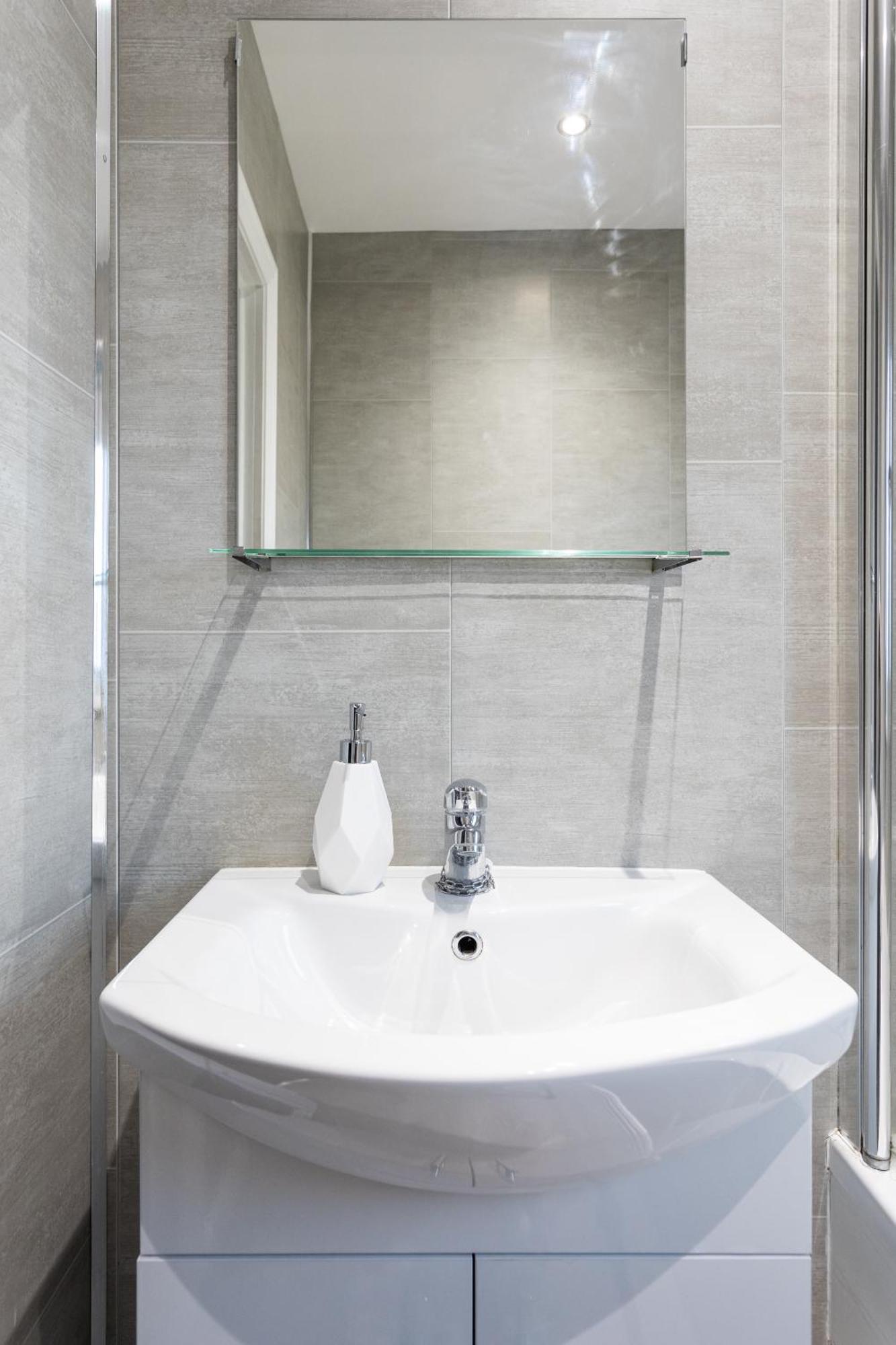 Fully Refurbished North Belfast Home 2 Bagian luar foto